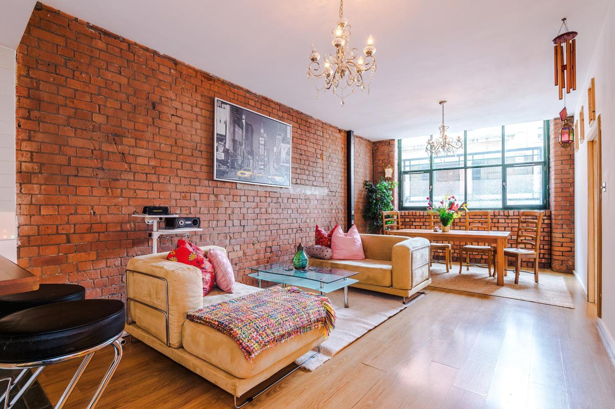 Central Northern Quarter Two Bedroom Apartment แมนเชสเตอร์ ภายนอก รูปภาพ